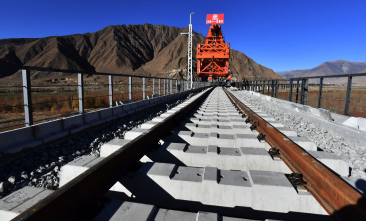 拉林铁路建设新动态